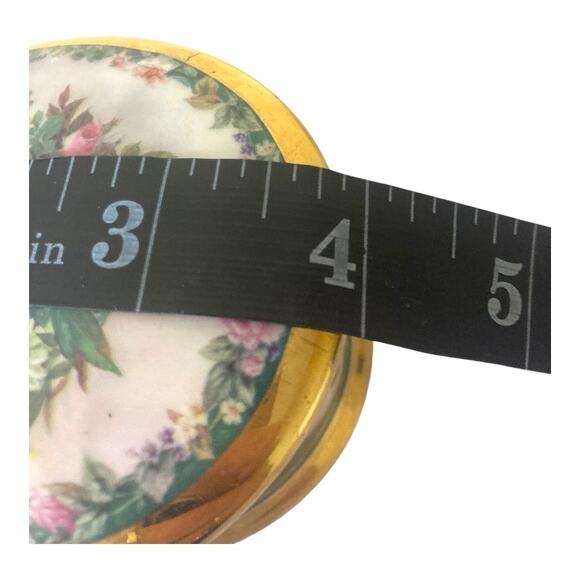 Vintage Porcelein Music Box by Lena Liu Cherished 2" tall x 4" wide - Picture 13 of 14